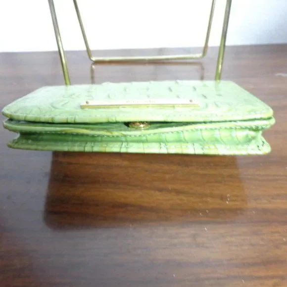 Brahmin Green Melbourne Leather Folding Debbie Wallet No Wrist Strap Org… - Picture 5 of 8